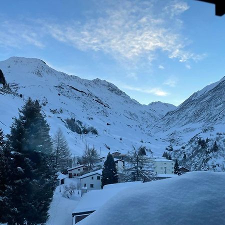 Dg Russi Bella Vista Andermatt Exterior foto